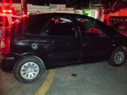 Dois homens são presos por roubar veículo de mulher em Aparecida