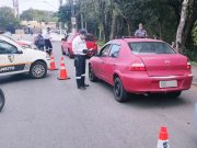 Blitz sobre conscientização da Campanha Maio Amarelo é realizada em Guaratinguetá