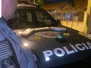 Homem é preso por tráfico drogas e por tentar matar mulher a facadas em Lorena