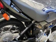 Entregador tem moto roubada em túnel de Guaratinguetá