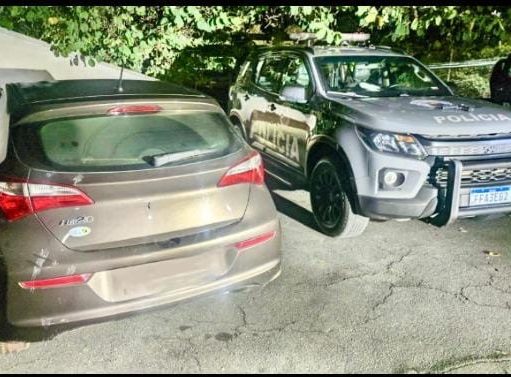 Homem de 23 anos é preso após roubar veículo em Aparecida