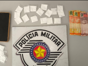 Jovem que escondia drogas em cano é preso em flagrante