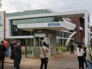 Lula passa por cirurgia na cabeça às pressas e permanece internado no Sírio-Libanês