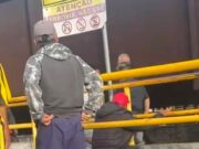 Feirante fica gravemente ferida após ser atropelada por trem em Aparecida