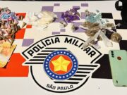 Homem tenta fugir da polícia e é preso por tráfico de drogas em Guaratinguetá