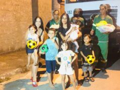 Coletores realizam sonho de duas crianças em aniversário em Guaratinguetá