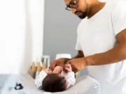 Câmara aprova ampliação gradual da licença-paternidade