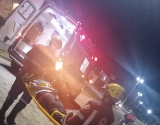 Casal fica ferido em acidente e motorista suspeito foge sem prestar socorro em Guaratinguetá