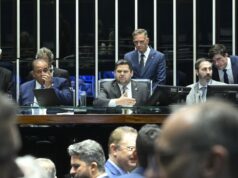 Senado aprova redução da pena de condenados pelo 8/1 e trama golpista