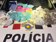 Polícia Militar prende casal por tráfico de drogas no Jardim Rony em Guaratinguetá