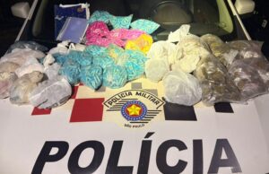 Polícia Militar prende casal por tráfico de drogas no Jardim Rony em Guaratinguetá