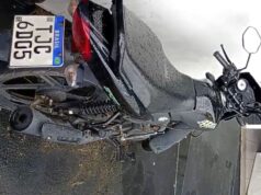 Casal é preso com moto furtada durante patrulhamento no centro de Guaratinguetá