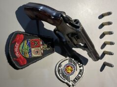 Denúncia de populares leva à prisão de suspeito armado na Avenida do Carnaval em Guaratinguetá