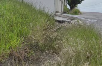 Moradores do Village Santana denunciam abandono e risco de acidentes por falta de limpeza