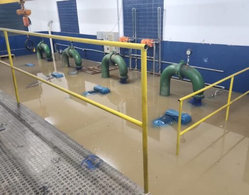 Alagamento na estação de captação provoca interrupção no abastecimento de água em Guaratinguetá