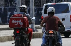 Motoboys e trabalhadores que usam motocicleta passam a ter direito a adicional de periculosidade