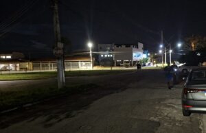 Moradores denunciam falta de iluminação pública no Village Santana e cobram solução urgente