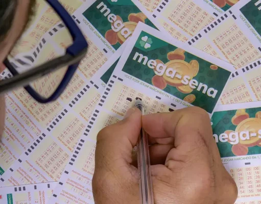 Mega-Sena sorteia prêmio estimado em R$ 130 milhões nesta quinta-feira