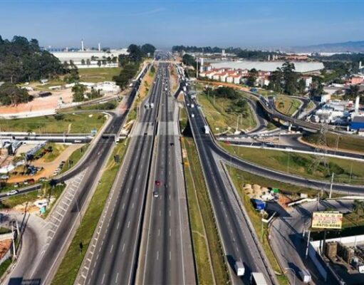 DER-SP prevê 14,8 milhões de veículos nas rodovias paulistas no feriado do Dia do Trabalho