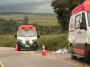 Acidente na Estrada da Pedrinha: Homem Morre e Mulher Fica Gravemente Ferida em Guaratinguetá