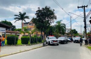 Após fuga em moto, suspeito de homicídio é detido pela PM em Guaratinguetá