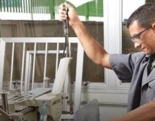 Últimas vagas: curso gratuito de serralheria abre portas para renda e empreendedorismo em Guaratinguetá
