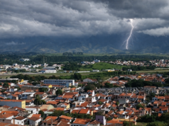 Instabilidade avança e coloca Guaratinguetá em estado de atenção para risco de temporal