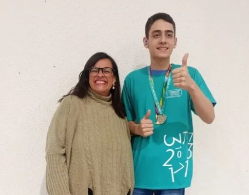 Aluno de Guaratinguetá brilha no Brasil e conquista medalha nacional na OBMΕΡ!