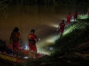 Adolescente é socorrida após afogamento no Rio Paraíba; buscas por possível segunda vítima mobilizaram equipes em Guaratinguetá