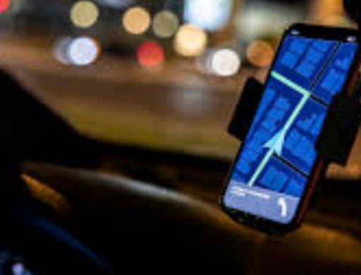 Motoristas de aplicativo e taxistas ganham nova linha de crédito para compra de veículos no Brasil