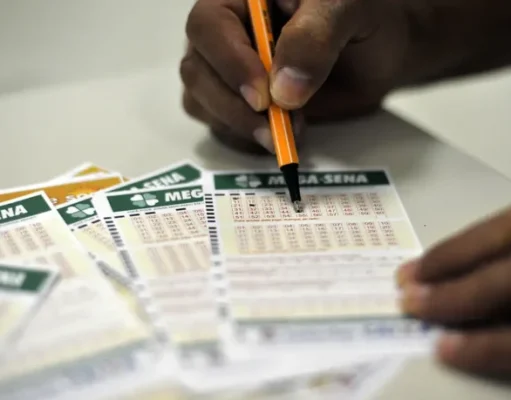 Mega 30 Anos pode pagar R$ 300 milhões neste domingo; prêmio não acumula