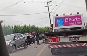 Acidente entre veículo e moto deixa motociclista ferido na estrada Guaratinguetá – Potim