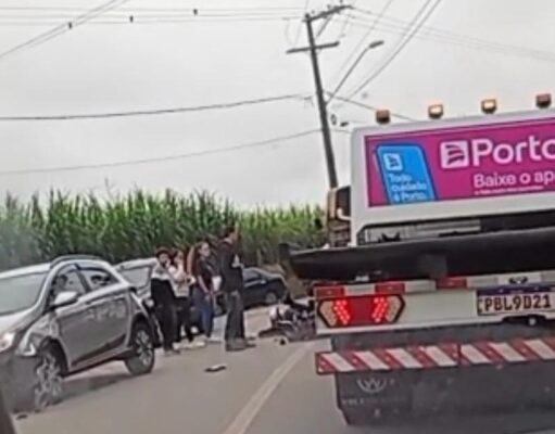 Acidente entre veículo e moto deixa motociclista ferido na estrada Guaratinguetá – Potim