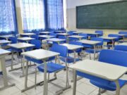 Recesso escolar municipal de apenas 13 dias gera debate entre pais e responsáveis em Guaratinguetá