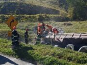 Motorista morre após grave acidente com caminhão na Dutra entre Aparecida e Guaratinguetá